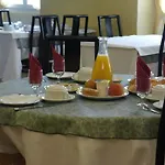 Отель Royal 3*
