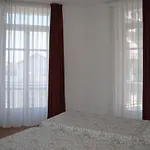 Отель Royal 3*
