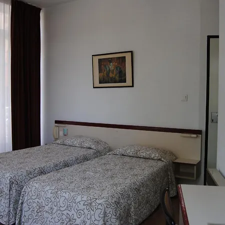Royal 3* Lourdes