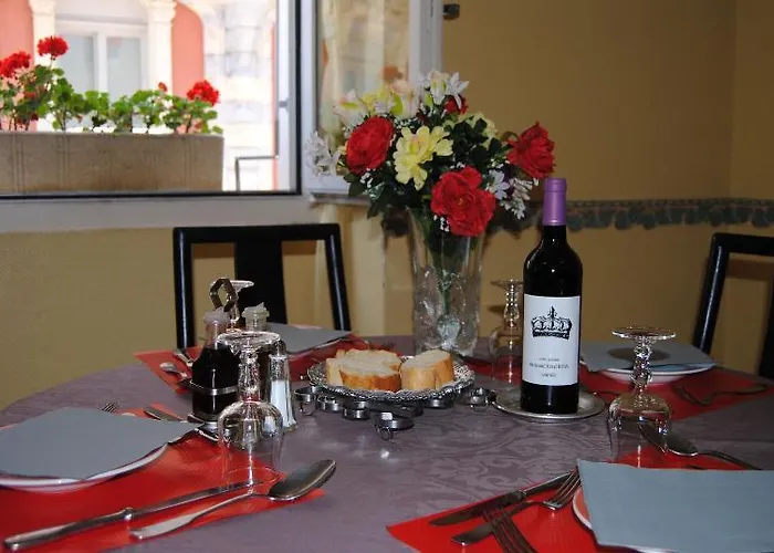 Royal Готель 3*