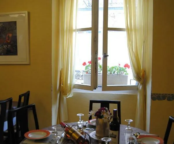 Royal فندق لورد